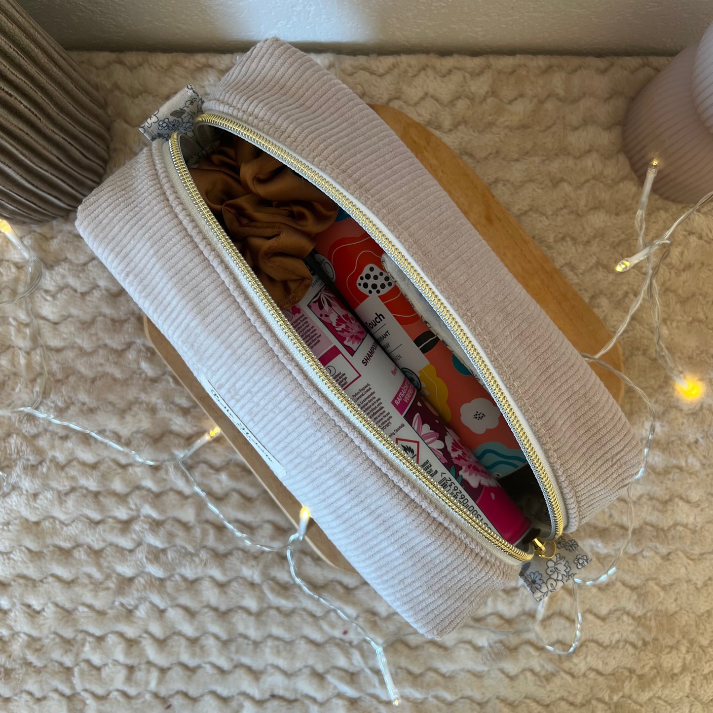 Trousse de toilette beige