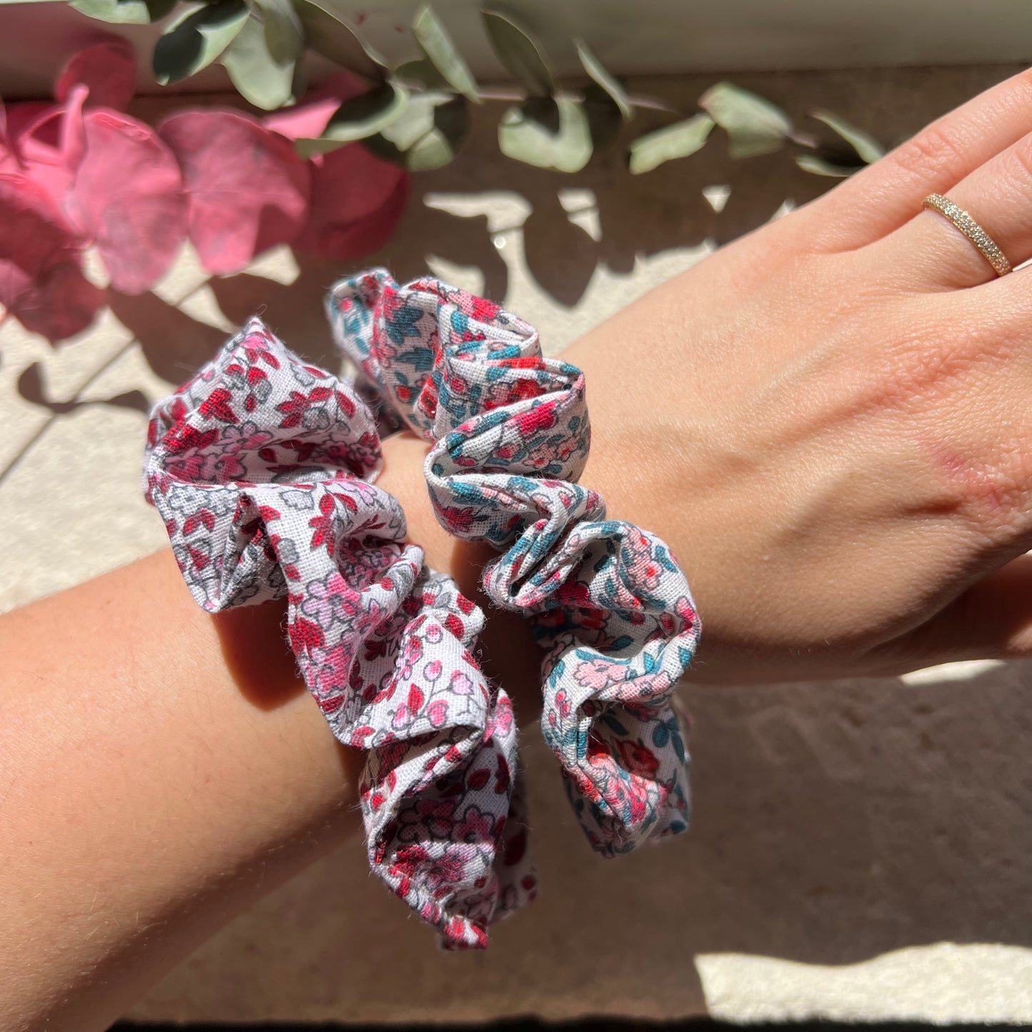 Lot de 2 chouchous fleuris