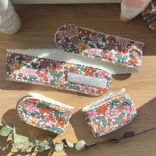 Bandeau et manchettes de soins grosses fleurs